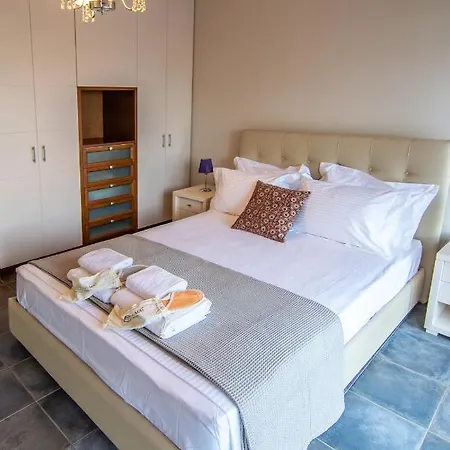 Oasis Holiday home Pefkali