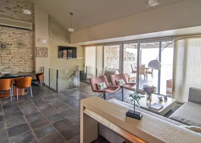 Oasis 펜션 Pefkali