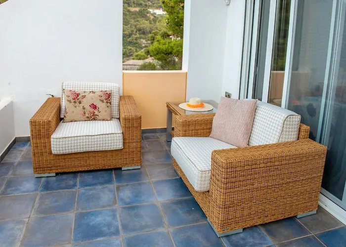 펜션 Oasis Pefkali